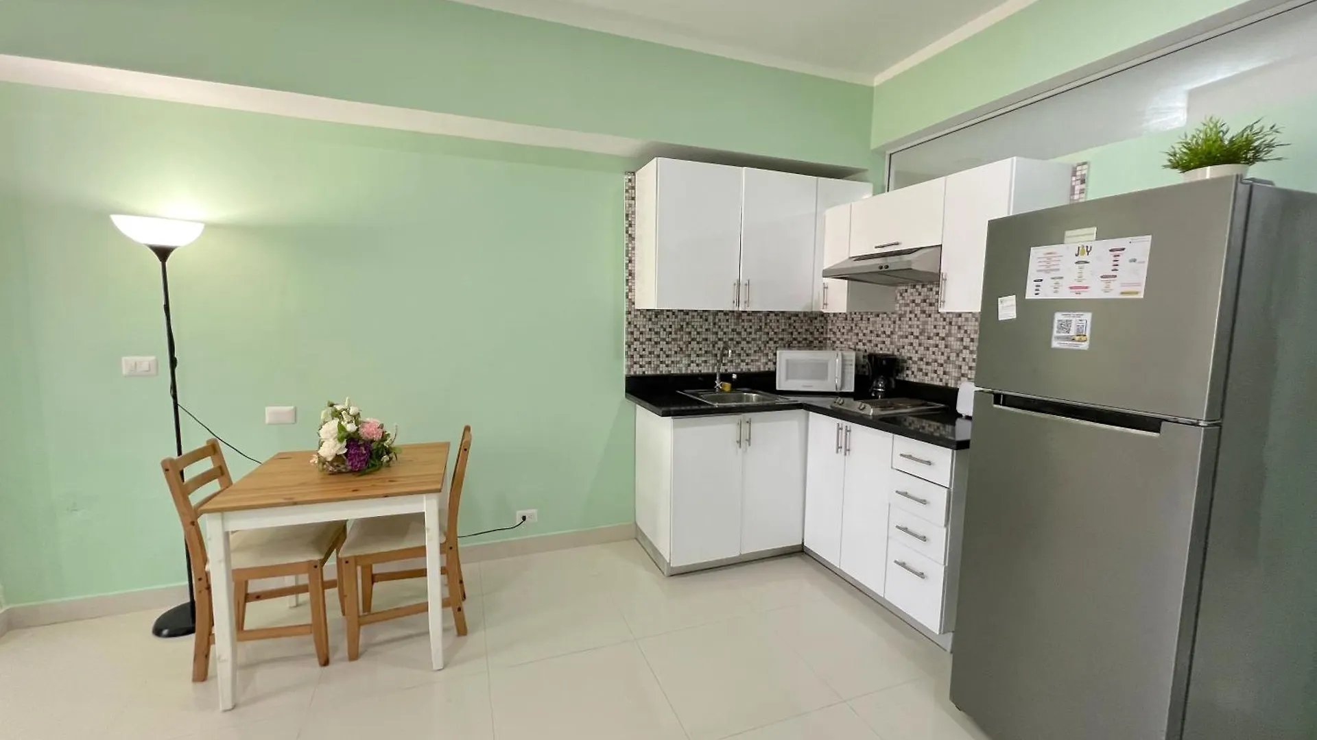 Sunny Suites With Rooftop Pool And Spa - Playa Los Corales Punta Cana Apart Otel